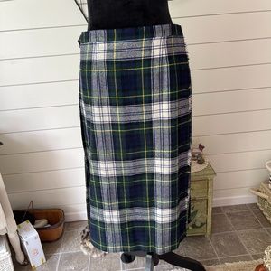 Womens Brendella plaid kilted shirt size 16 1970's